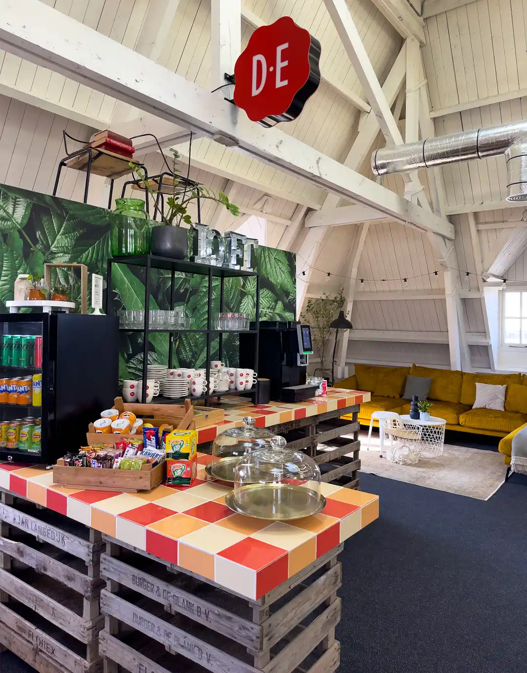 image00021 De Loft vergaderruimte op unieke locatie koffiebar